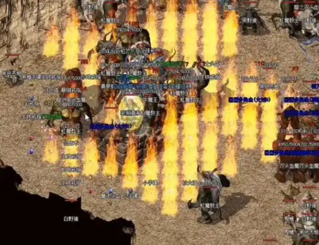 道士施放毒云术下降防护然后开天战神发起合击毁灭一击